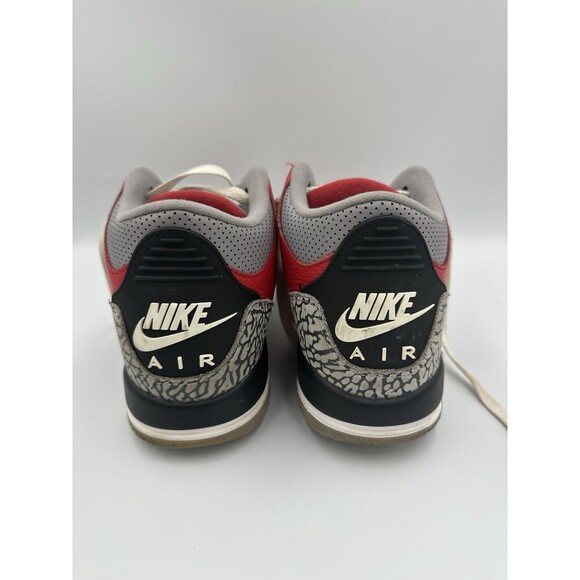 Nike Air Jordan 3 Retro SE (GS) Unite’Fire Red Cement Grey CQ0488-600 Sz:5.5Y W7 - Picture 3 of 6